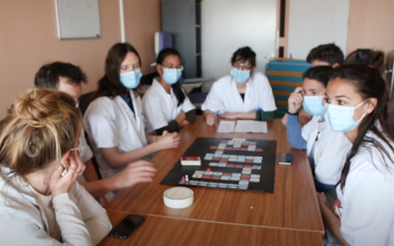 l'Équipe Mobile de Soins Palliatifs (EMSP) du Centre Hospitalier de Saint-Denis